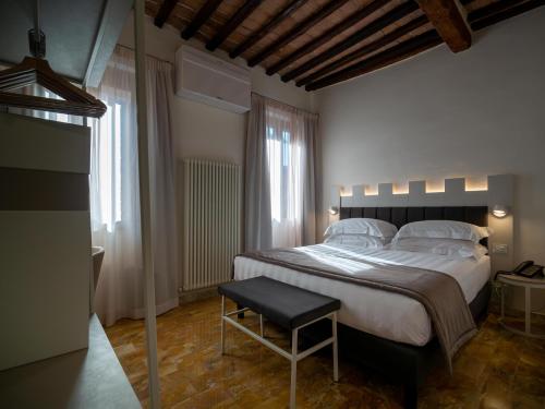 boutique hotels in Pianella