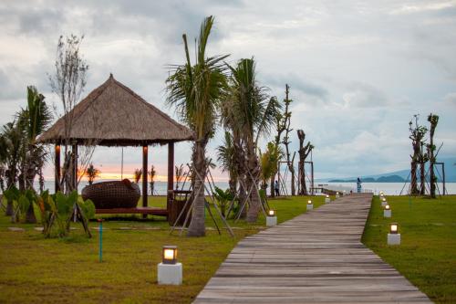 boutique hotels in Kep National Park