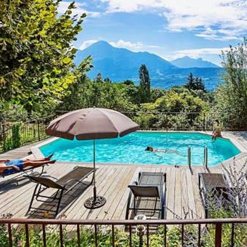 boutique hotels in Alpes-De-Haute-Provence