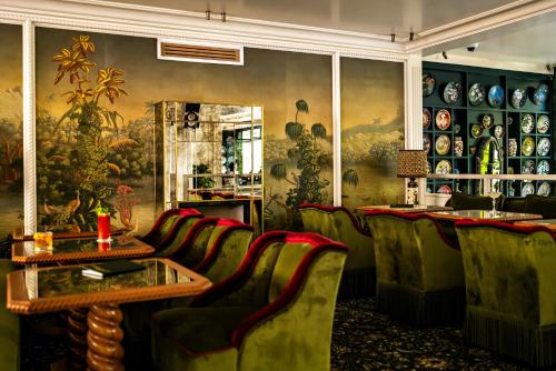 boutique hotels in Montmartre (18Th)