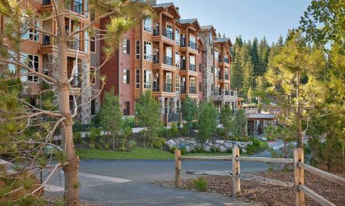 boutique hotels in Truckee