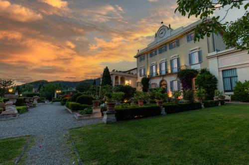 boutique hotels in Lucca Area