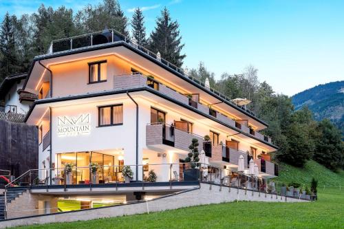 boutique hotels in Mayrhofen-Hippach