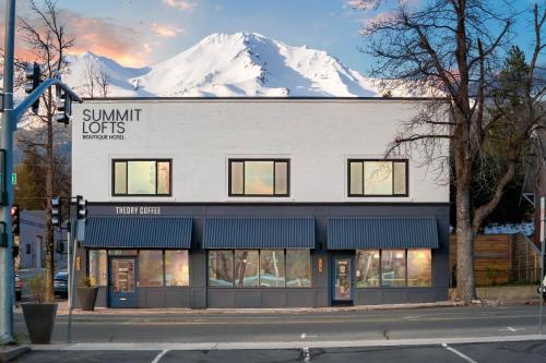 boutique hotels in Region West