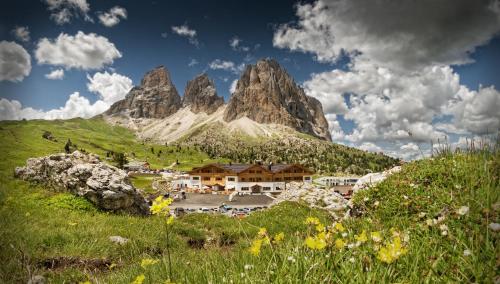 boutique hotels in Sellaronda