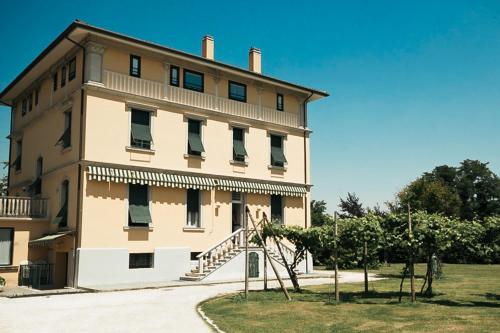 boutique hotels in Old Treviso Area