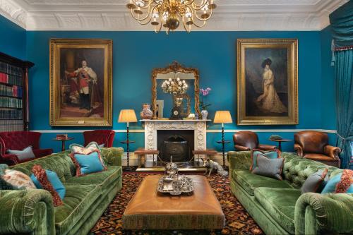 boutique hotels in Kensington