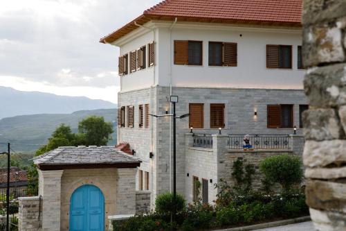 boutique hotels in Gjirokastër County