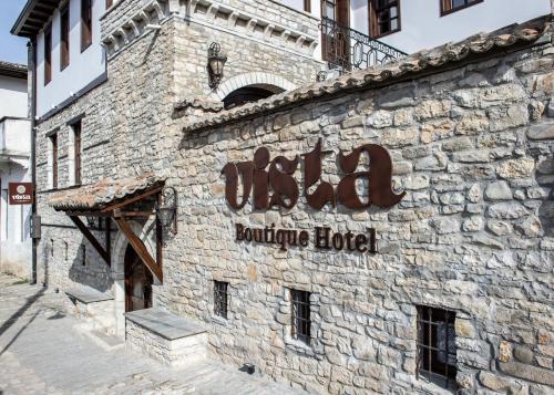 boutique hotels in Berat County