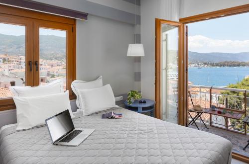 boutique hotels in Hydra