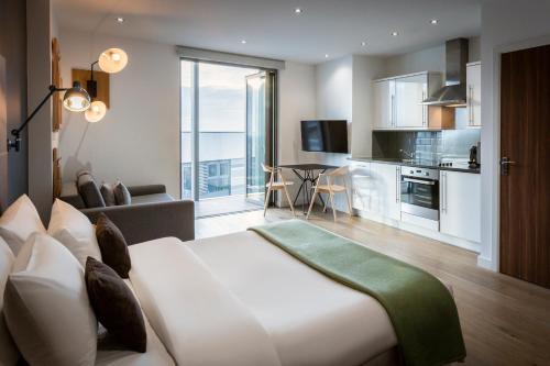 boutique hotels in Hillingdon