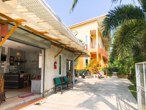 boutique hotels in Ko Jum