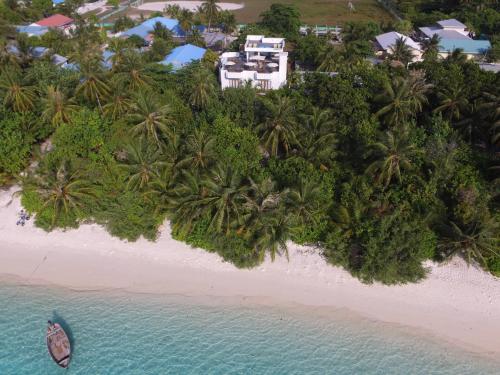 boutique hotels in Dhaalu Atoll