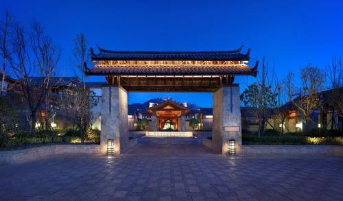 boutique hotels in Shangri-La