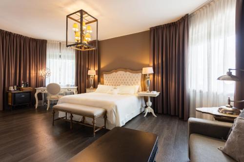 boutique hotels in Azzano San Paolo