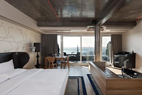 boutique hotels in Istanbul Surroundings