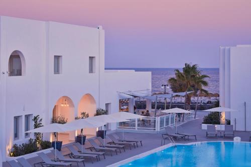 boutique hotels in Perissa