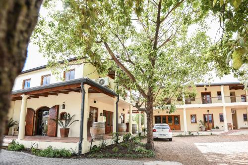 boutique hotels in Somerset West