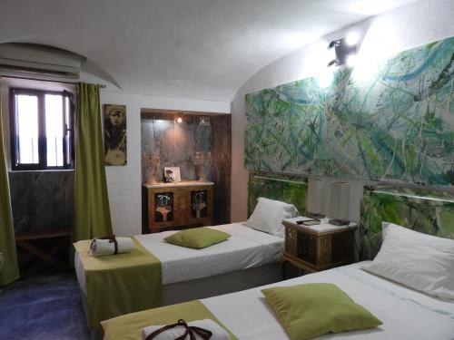 boutique hotels in Mourão