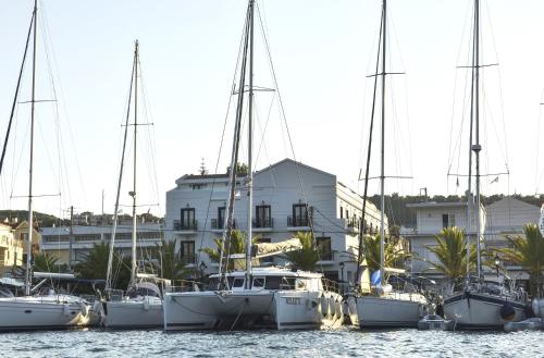 boutique hotels in Argostoli