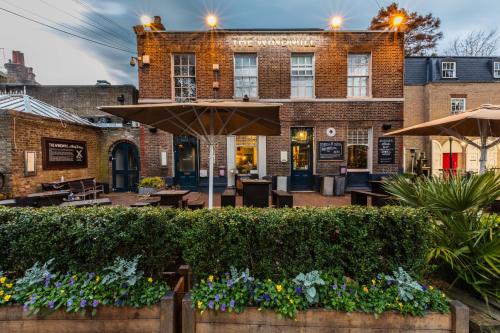 boutique hotels in Clapham Junction