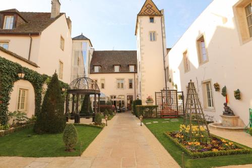 boutique hotels in Burgundy Vineyards