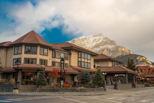 boutique hotels in Mount Norquay