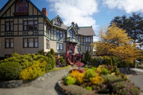 boutique hotels in South Vancouver Island