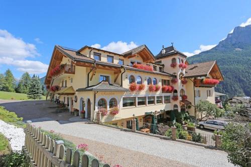 boutique hotels in Vigo Di Fassa