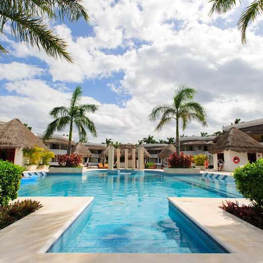 boutique hotels in Puerto Morelos