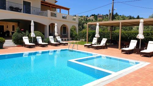 boutique hotels in Lygia