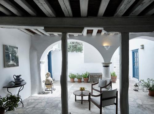 boutique hotels in Hydra