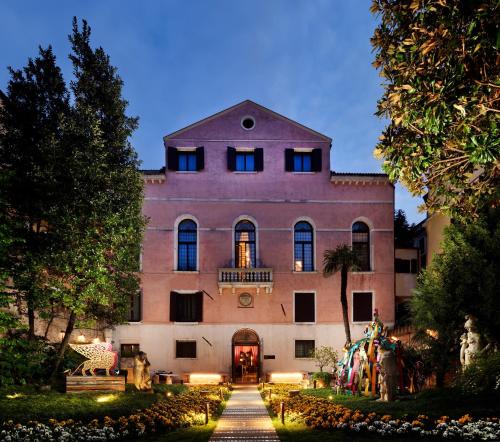 boutique hotels in Venezia Area