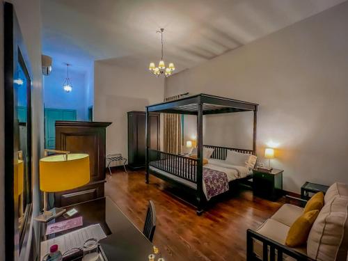 boutique hotels in North Governorate