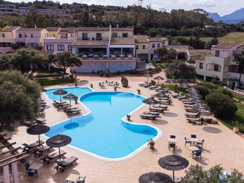 boutique hotels in Baja Sardinia