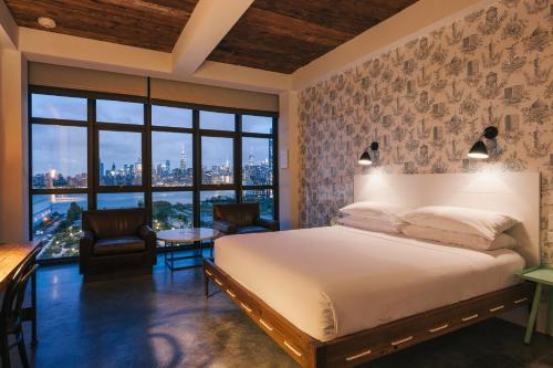 boutique hotels in Queens