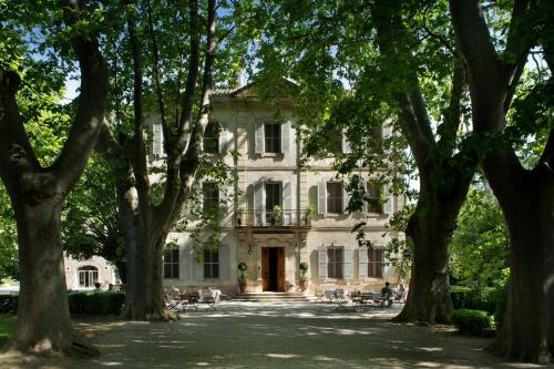 boutique hotels in Les Baux-De-Provence