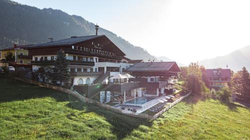 boutique hotels in High King Mountain