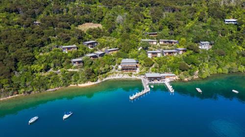 boutique hotels in Marlborough Sounds