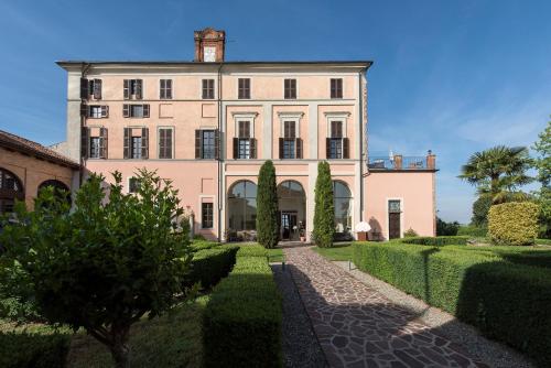 boutique hotels in Asti