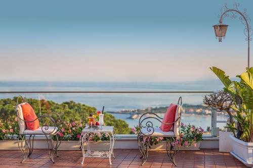 boutique hotels in Taormina Coast