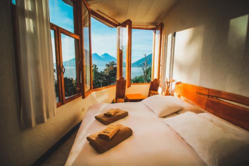 boutique hotels in Solola