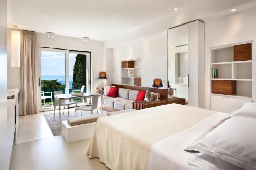 boutique hotels in Etna