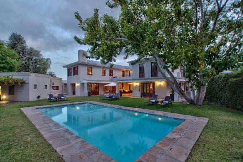 boutique hotels in Constantia Valley