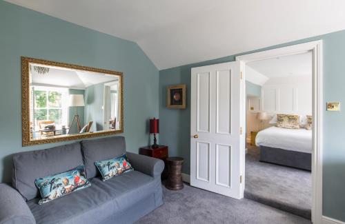 boutique hotels in Near London