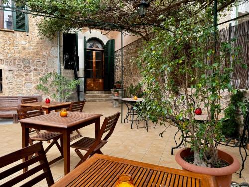 boutique hotels in Torrent De Pareis Gorge