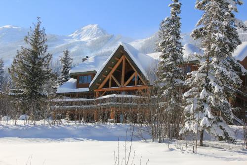 boutique hotels in Kootenay Rockies