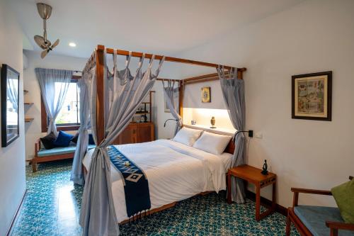 boutique hotels in Champasak