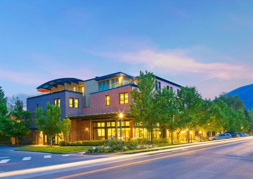 boutique hotels in Snowmass Village