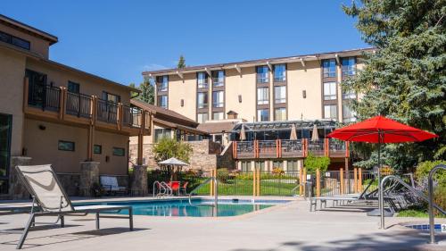 boutique hotels in Colorado Wine Country